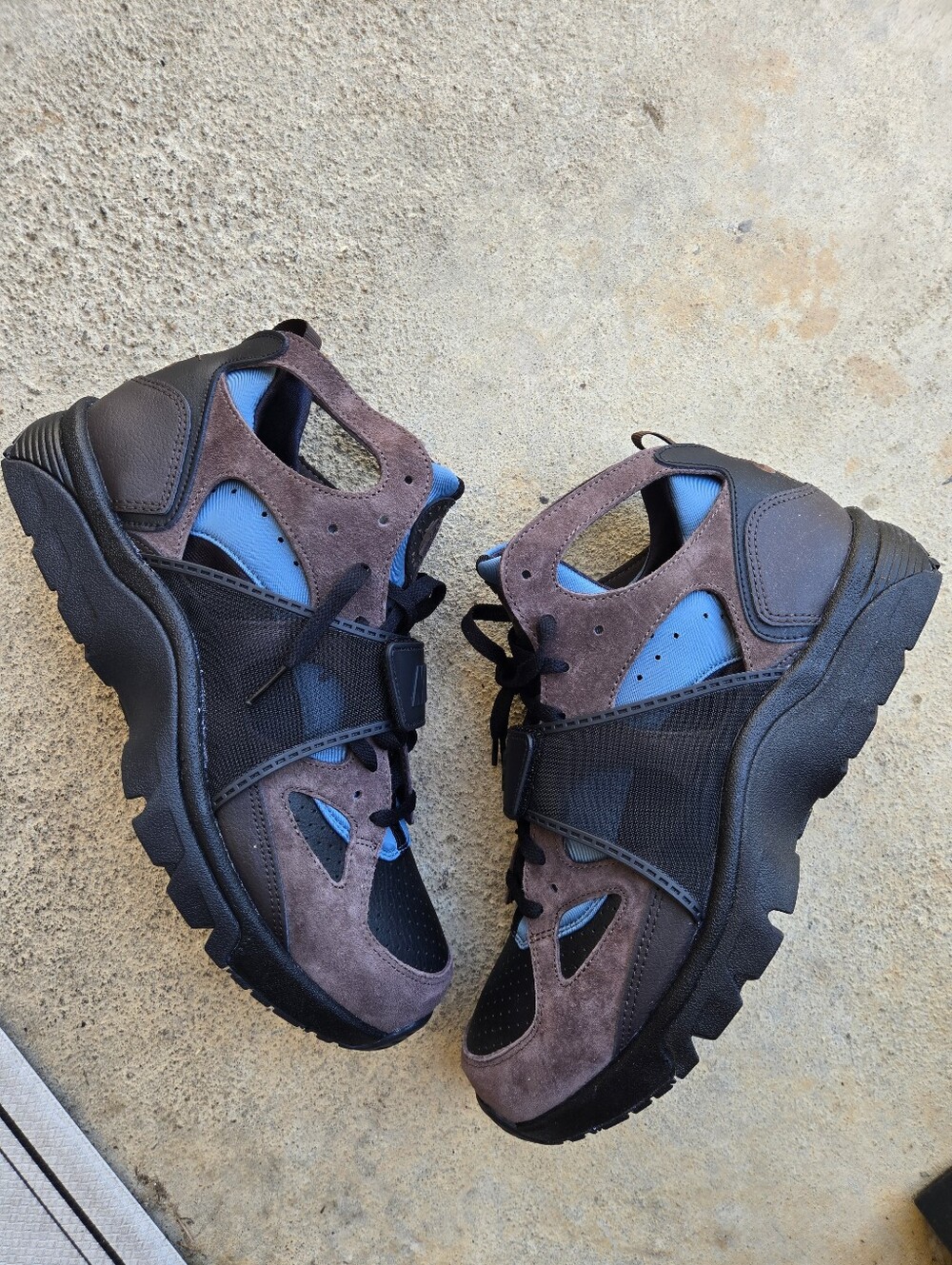 Nike Air Trainer Huarache Shoes